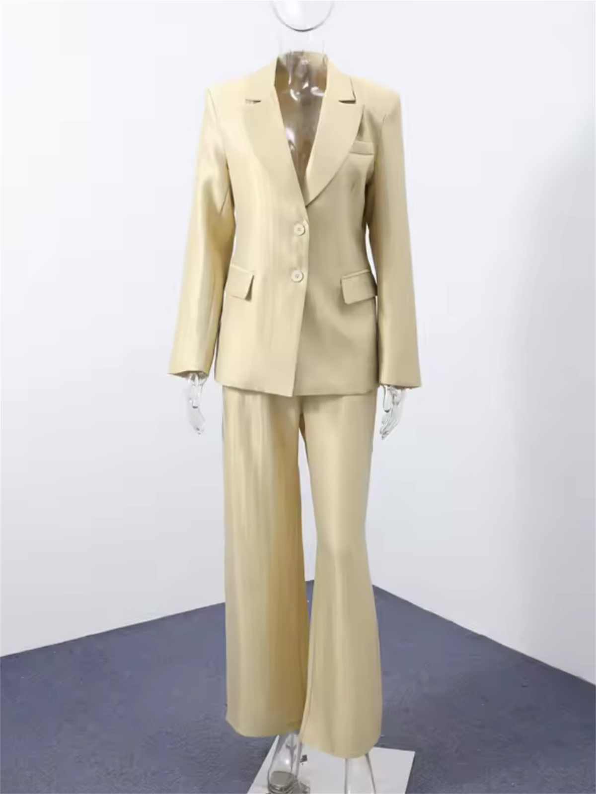 Parlak Dokulu Blazer & Pantolon Takım