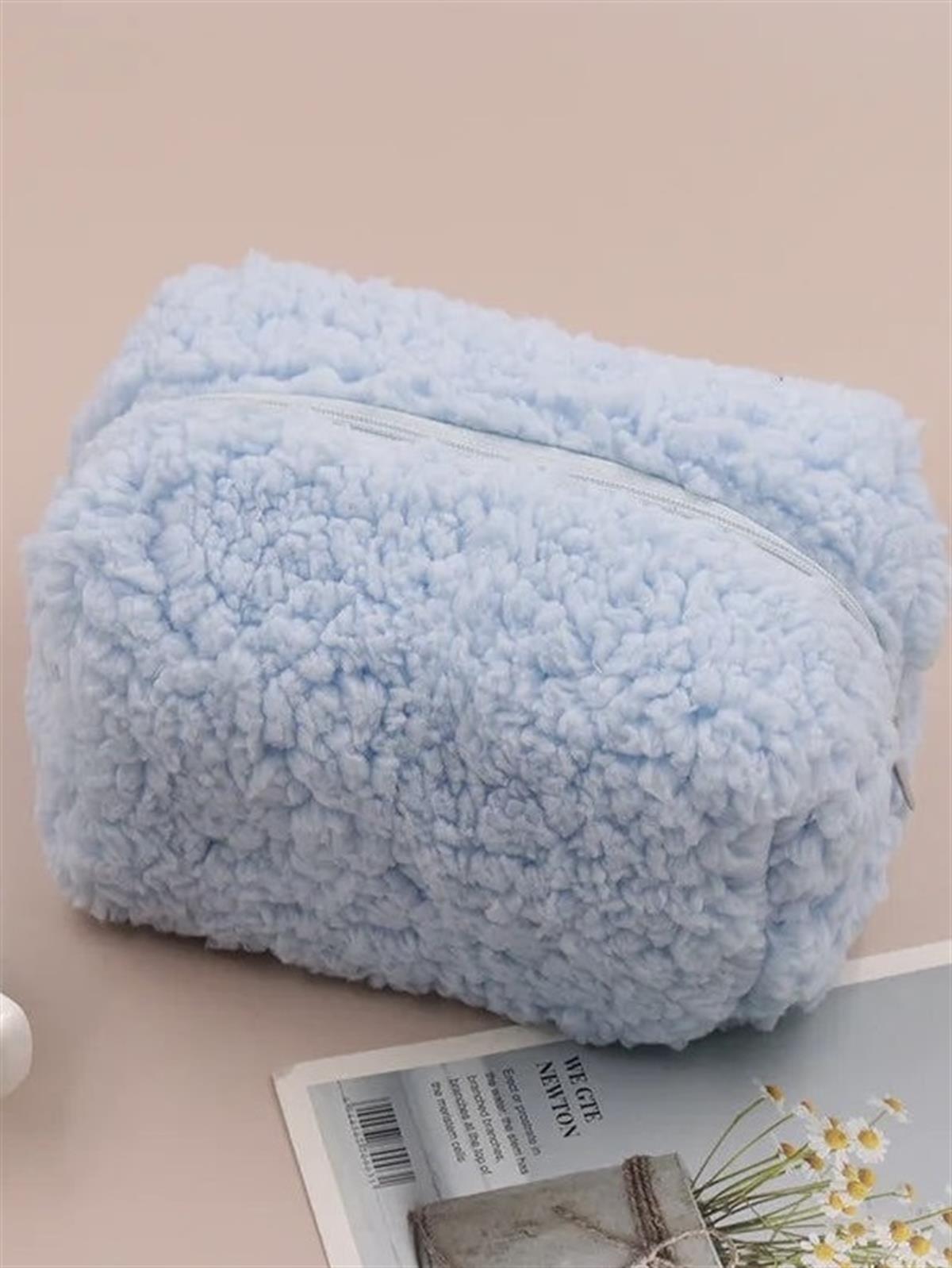 Peluş Mavi Makyaj Çantası
