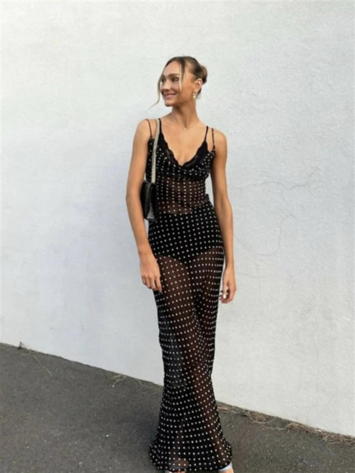 Puantiyeli Degaje Yaka Yarı Transparan Elbise