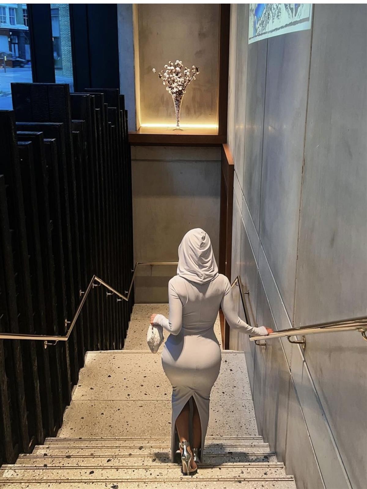 Sahara Şapkalı Uzun Gri Elbise