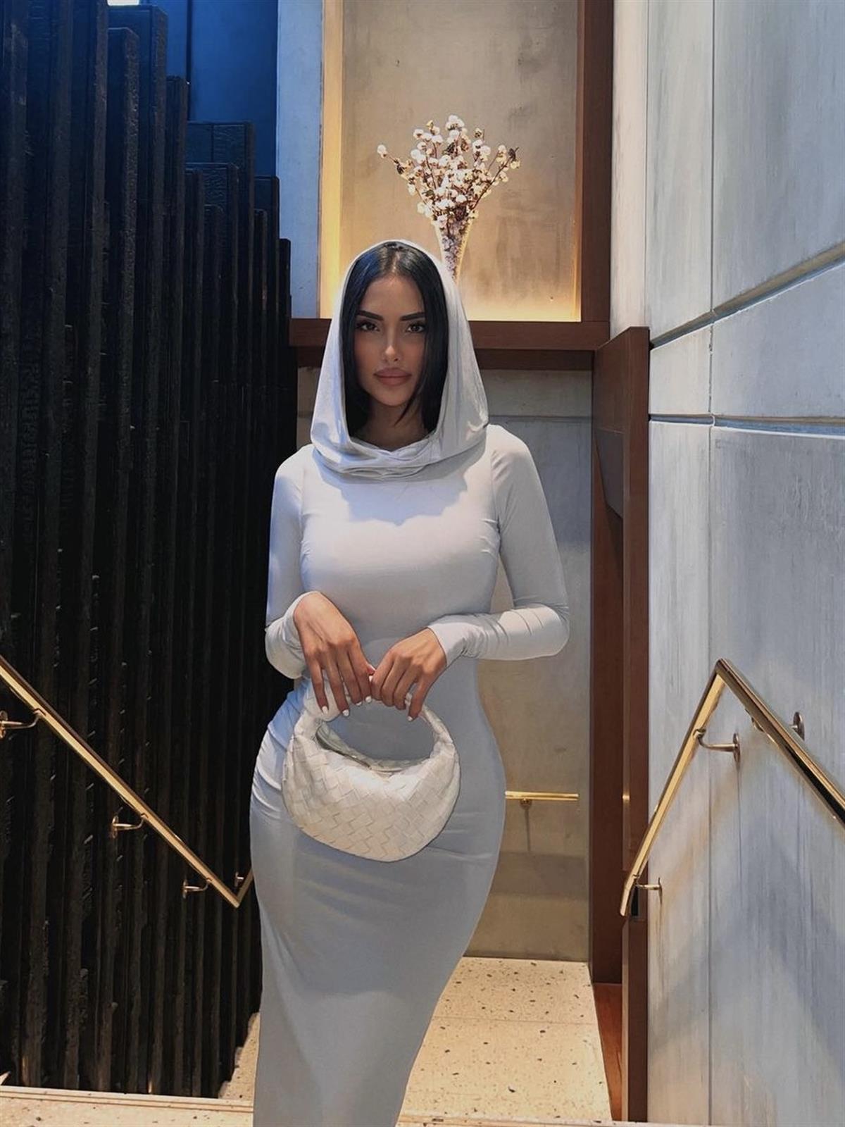 Sahara Şapkalı Uzun Gri Elbise