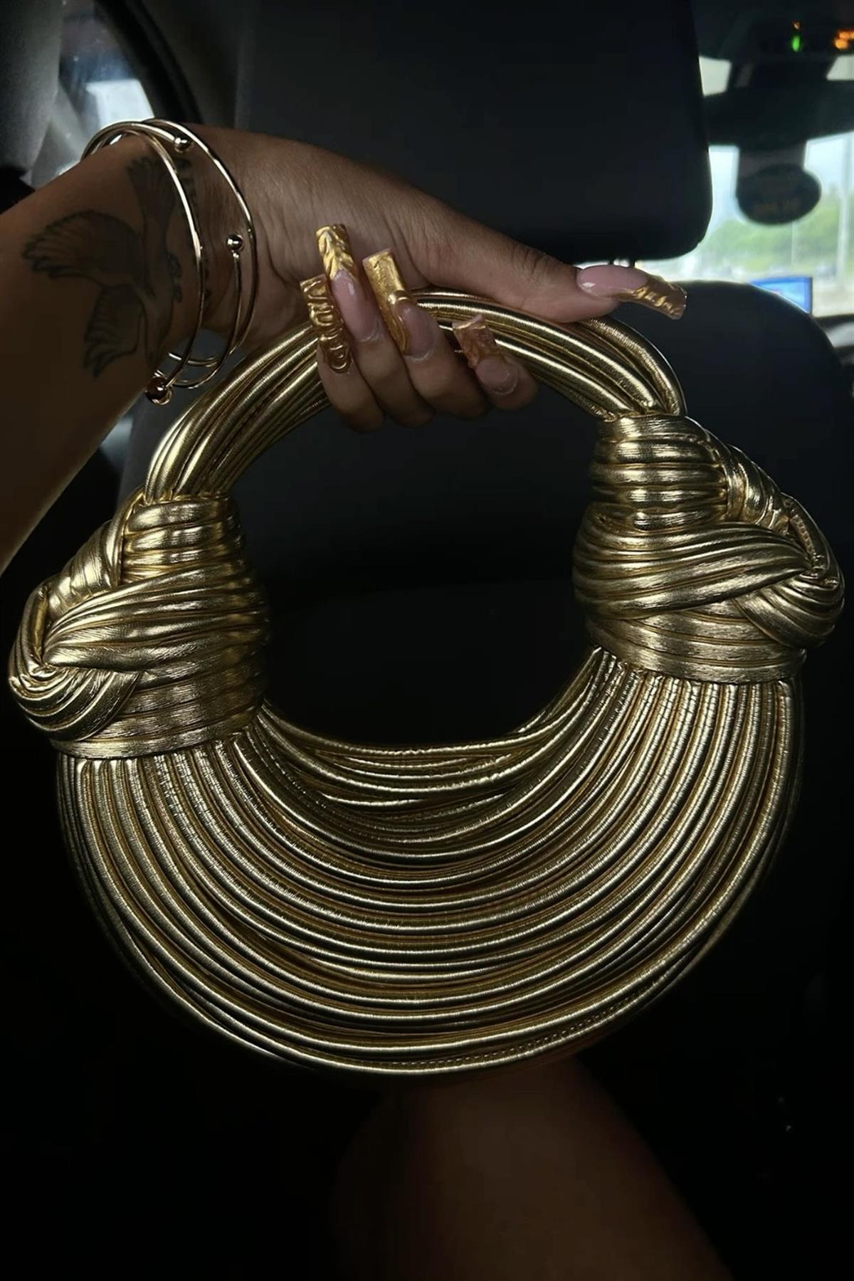 Sarmal Dokulu Gold El Çantası