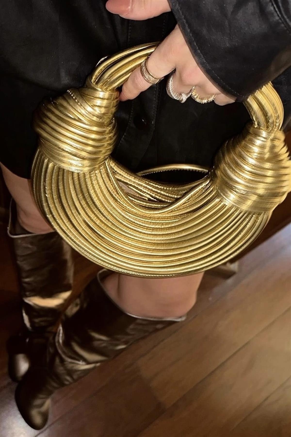 Sarmal Dokulu Gold El Çantası