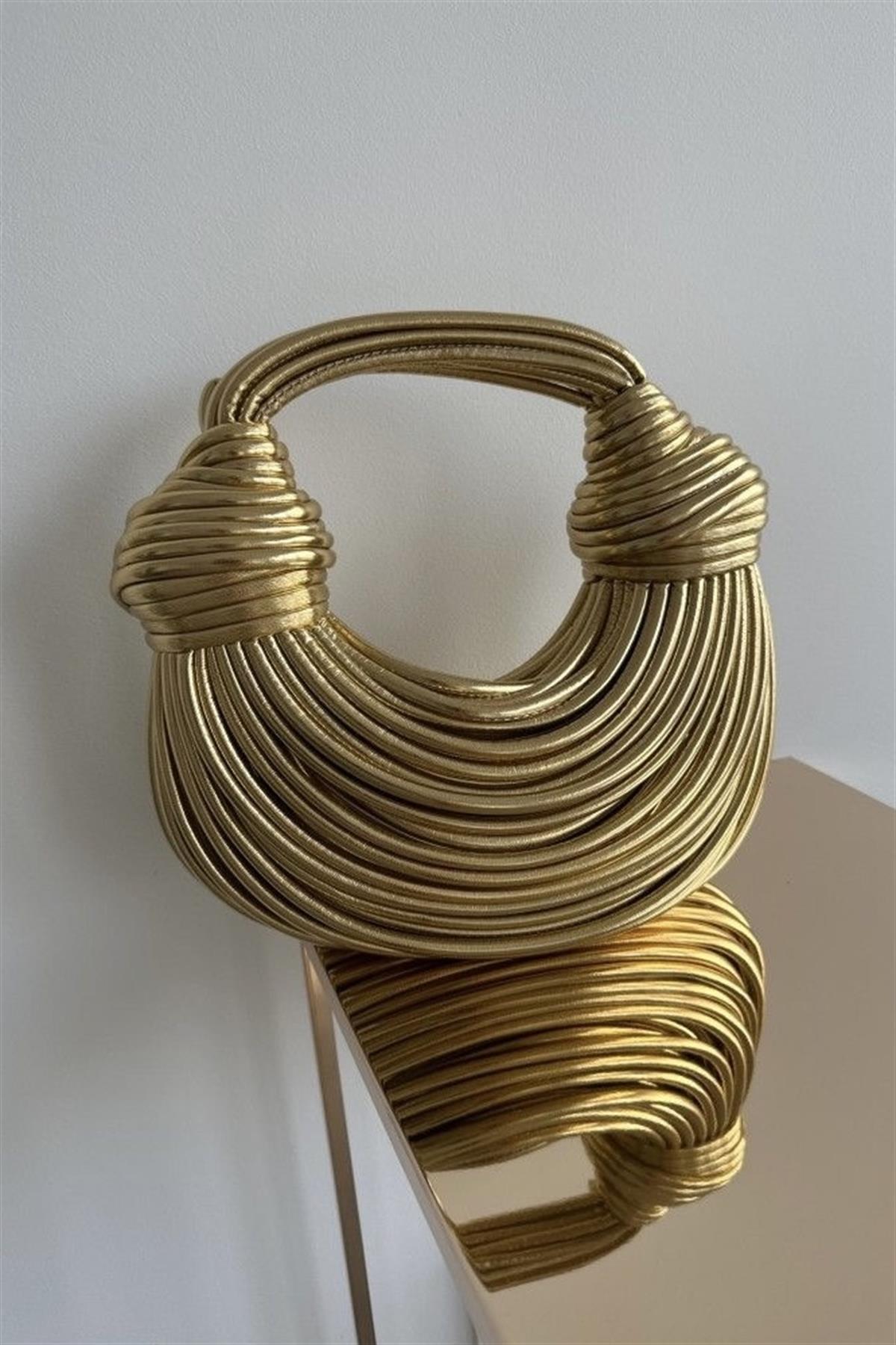 Sarmal Dokulu Gold El Çantası