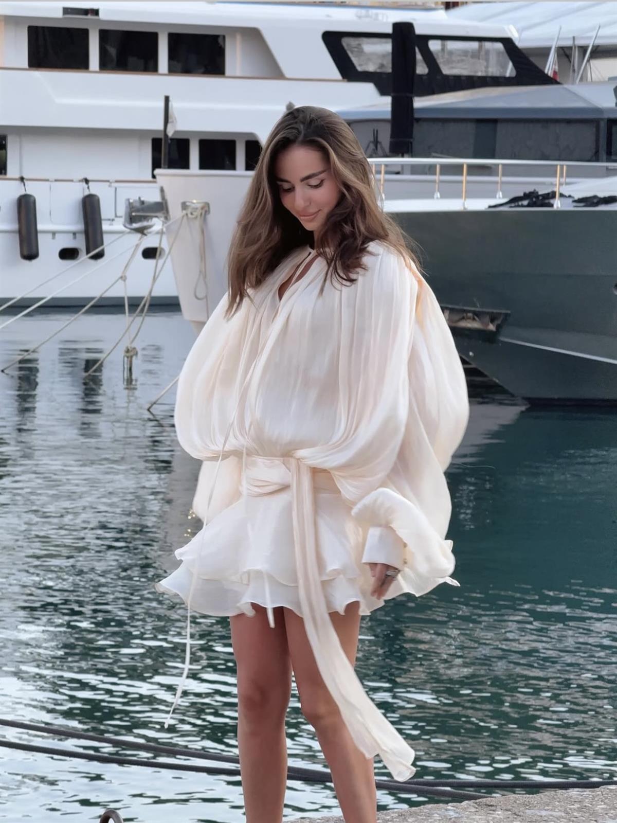 Saten Görünümlü Pliseli Mini Elbise