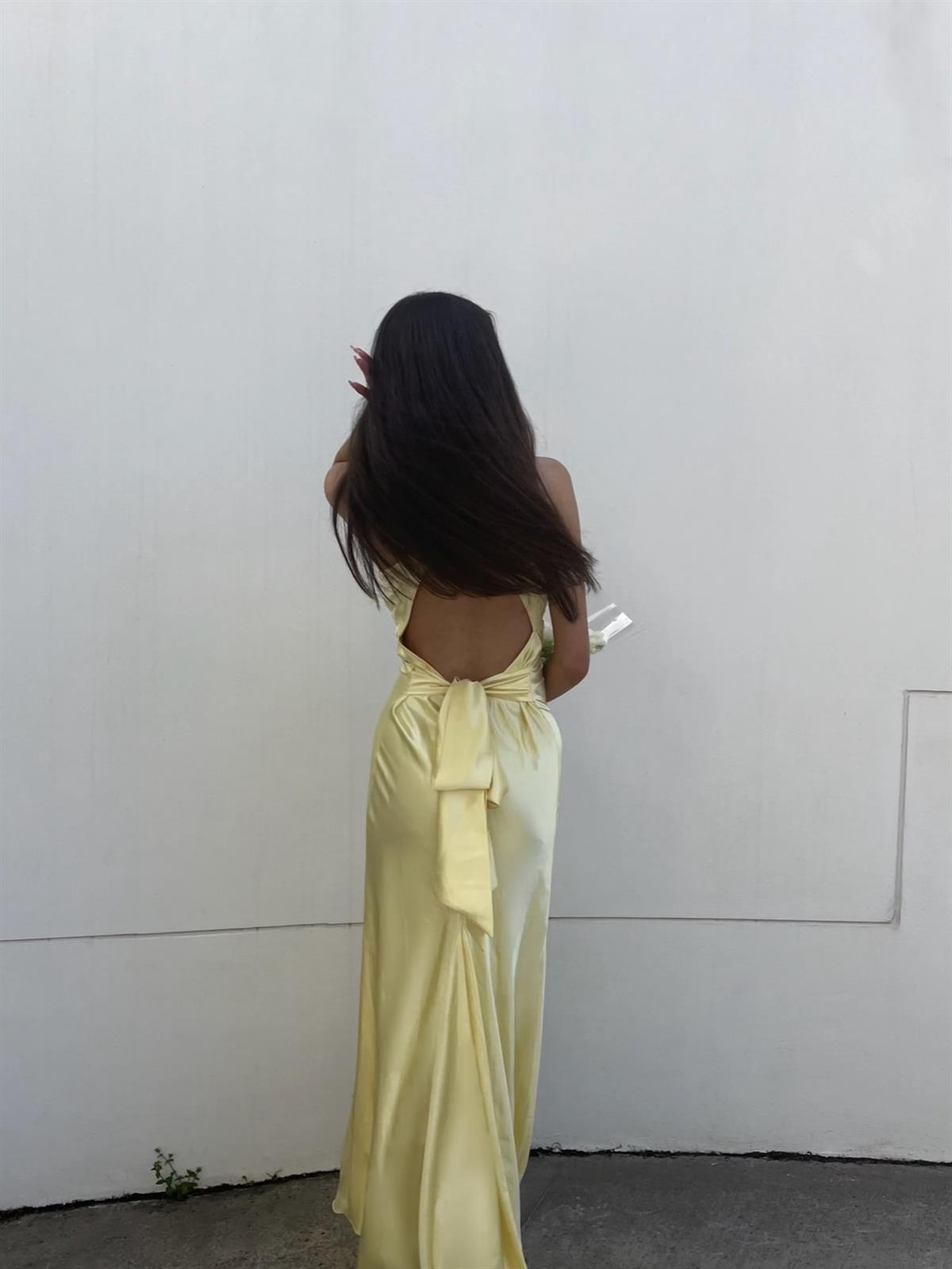 Saten Kruvaze Yaka Sarı Elbise