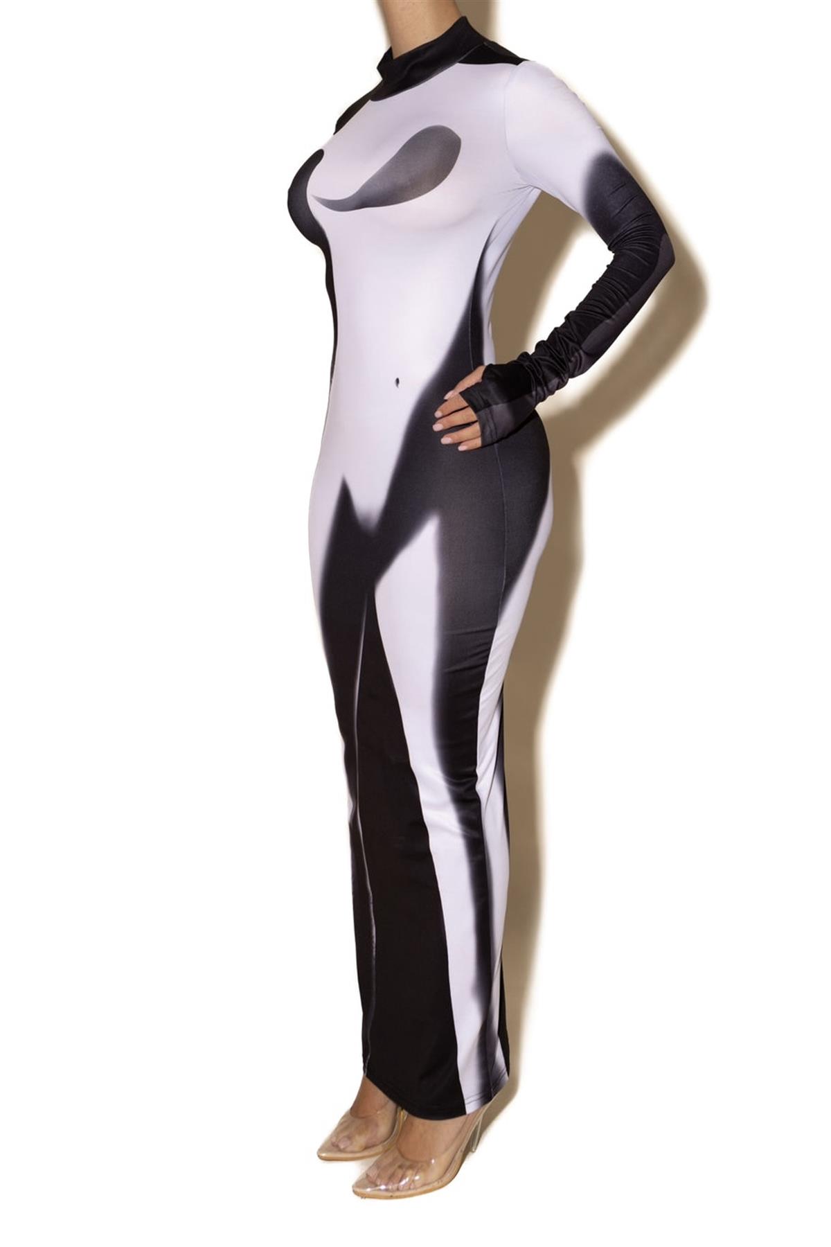 Silhoutte Black Dress