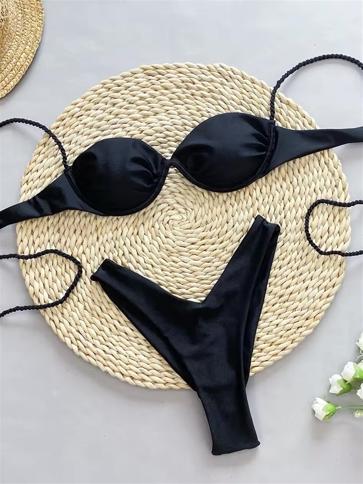 Siyah Burgu Askılı Bikini Takımı