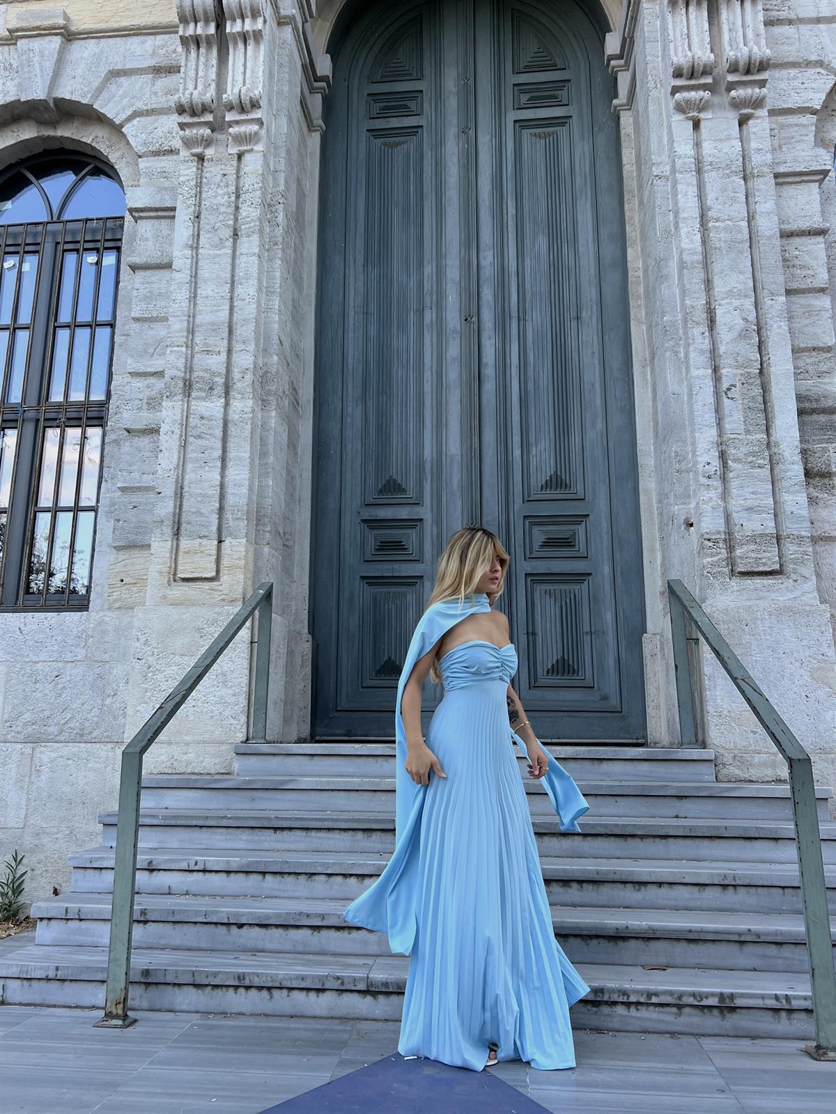 Straplez Pileli Şal Detaylı Elbise - Mavi