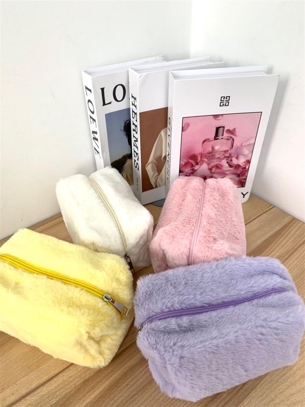 Tüylü Suni Kürk Makyaj Çantası - Mor