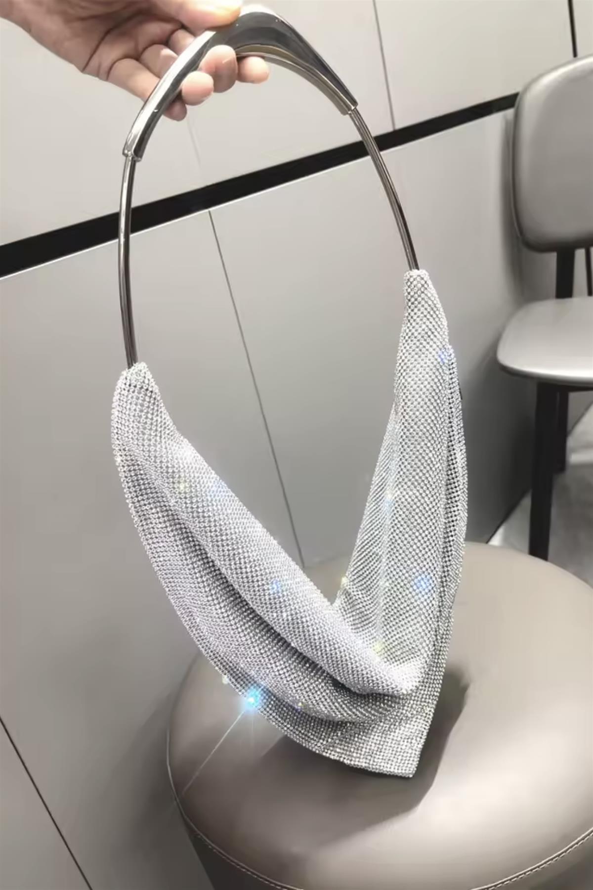 Zincir Dökümlü Silver Gece Çantası