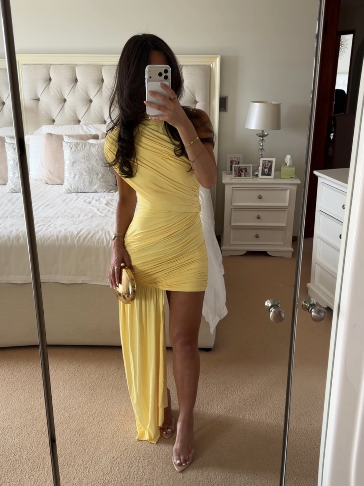 Asimetrik Drapeli Kuyruklu Elbise - Sarı