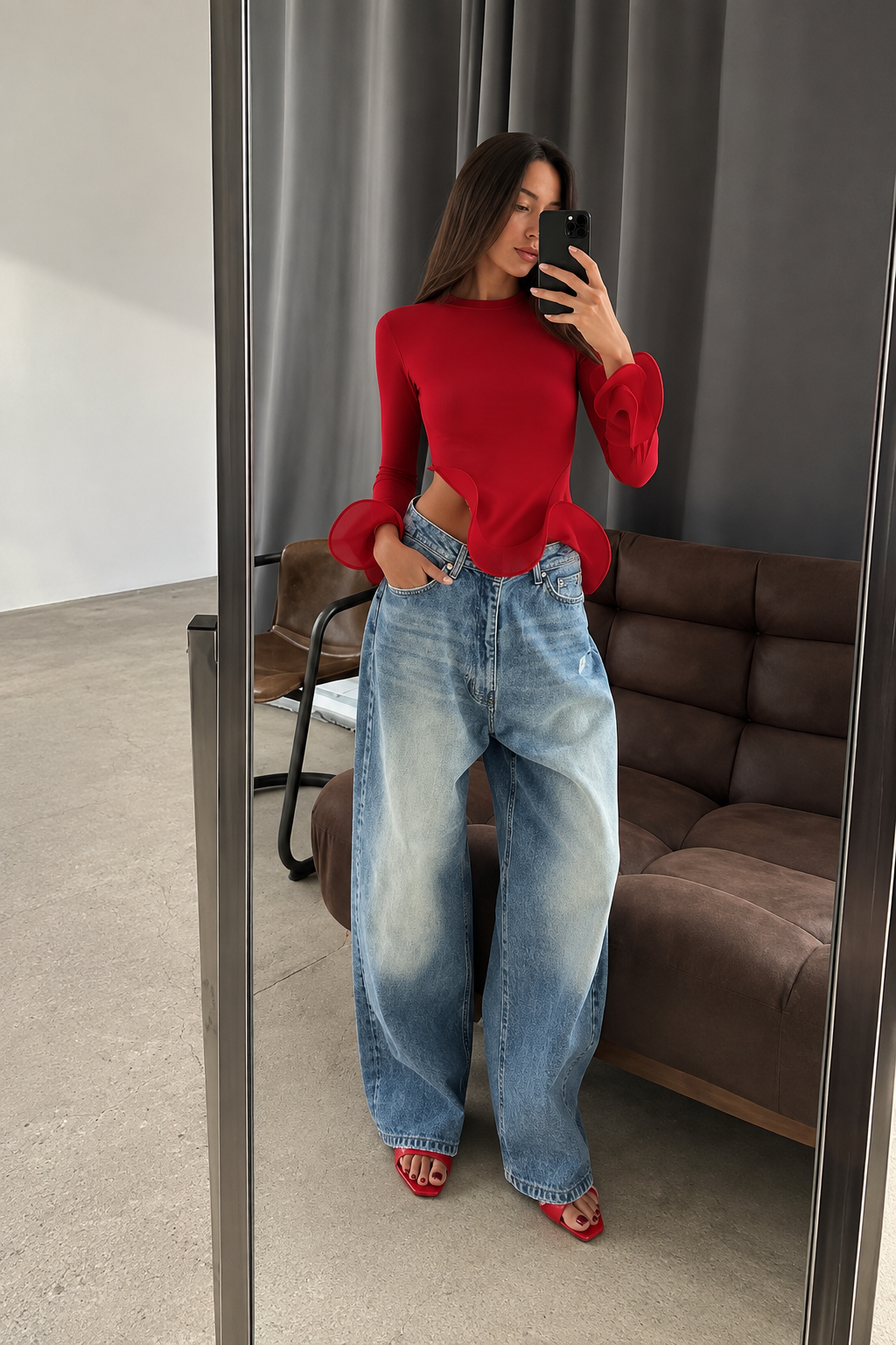 Balen Detaylı Asimetrik Bluz