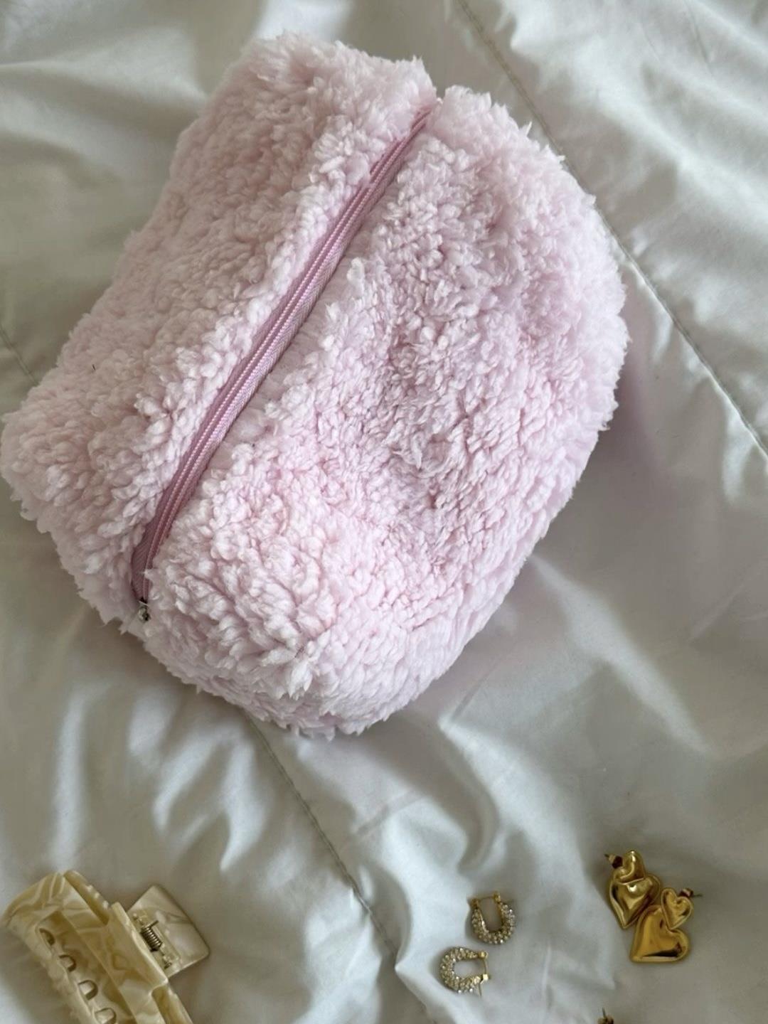 PELUŞ PEMBE MAKYAJ ÇANTASI