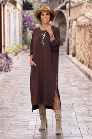 Kahverengi Yırtmacı Fermuarlı Modal Kumaş Oversize Elbise
