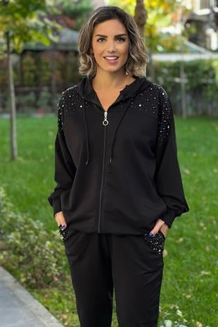 Omuz ve Cebi Taş Detaylı Siyah Eşofman Takım