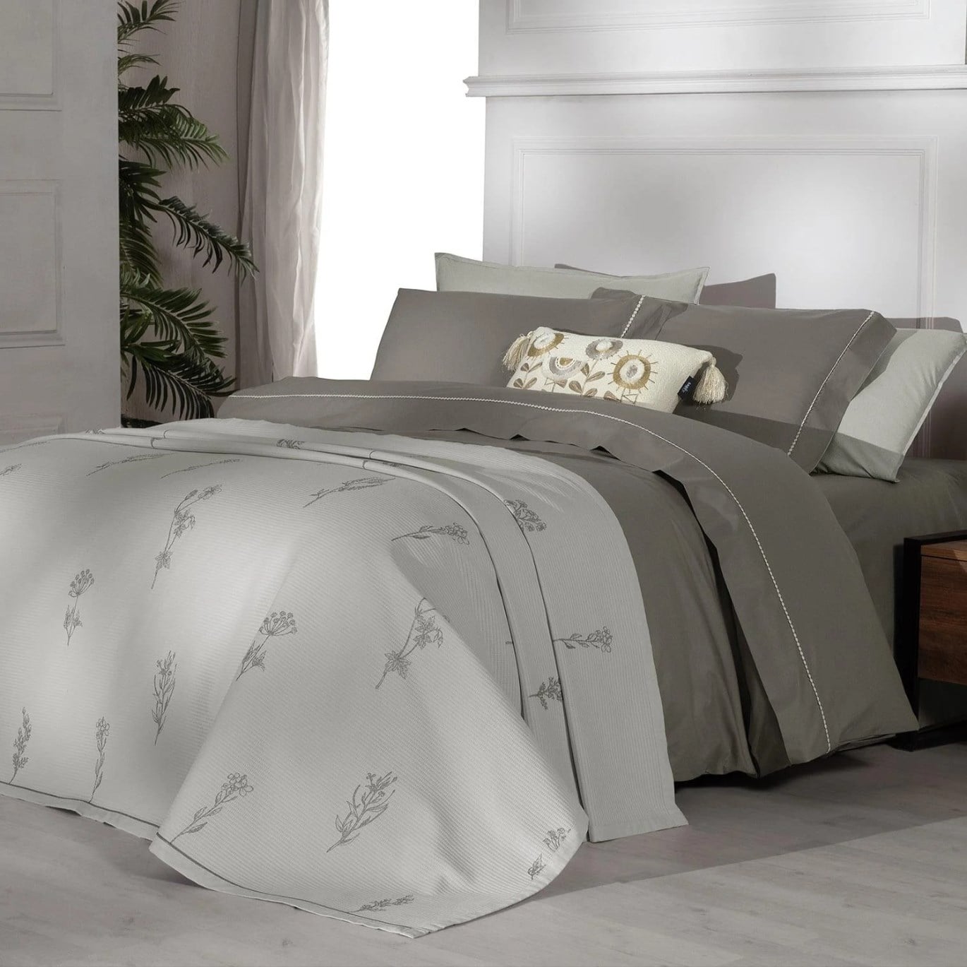 SAREV EVA ELDON ÇİFT KİŞİLİK PİKELİ NEVRESİM TAKIMI BEJ