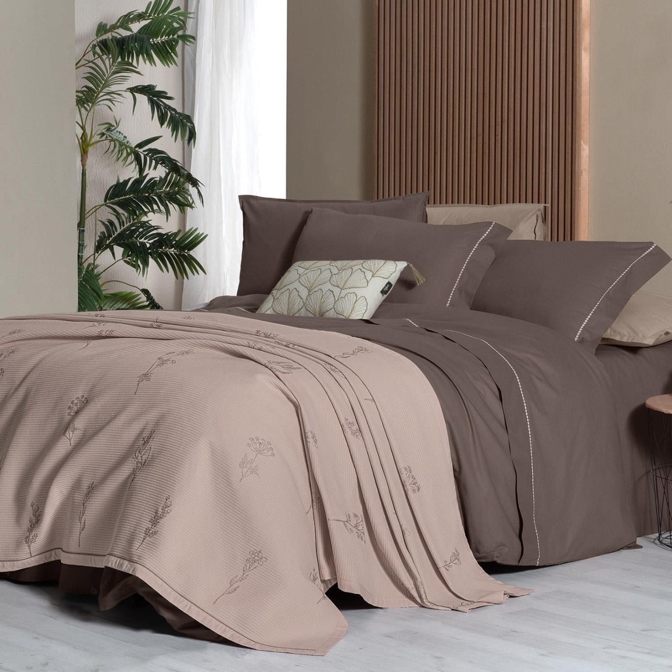 SAREV EVA ELDON ÇİFT KİŞİLİK PİKELİ NEVRESİM TAKIMI MOCHA