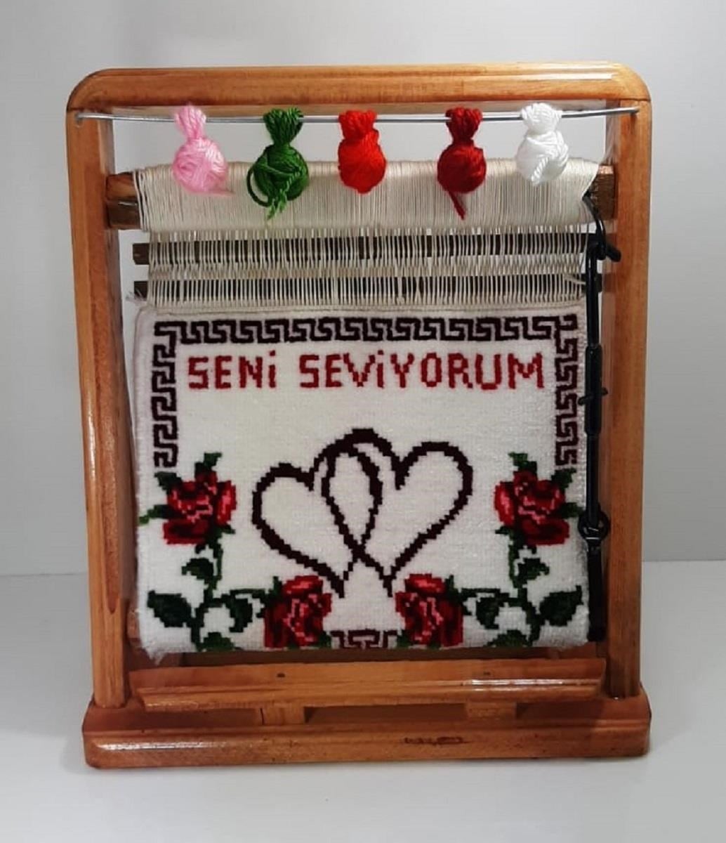 100tel Seni Seviyorum Motifli El Dokuması Hediyelik Minyatür Halı