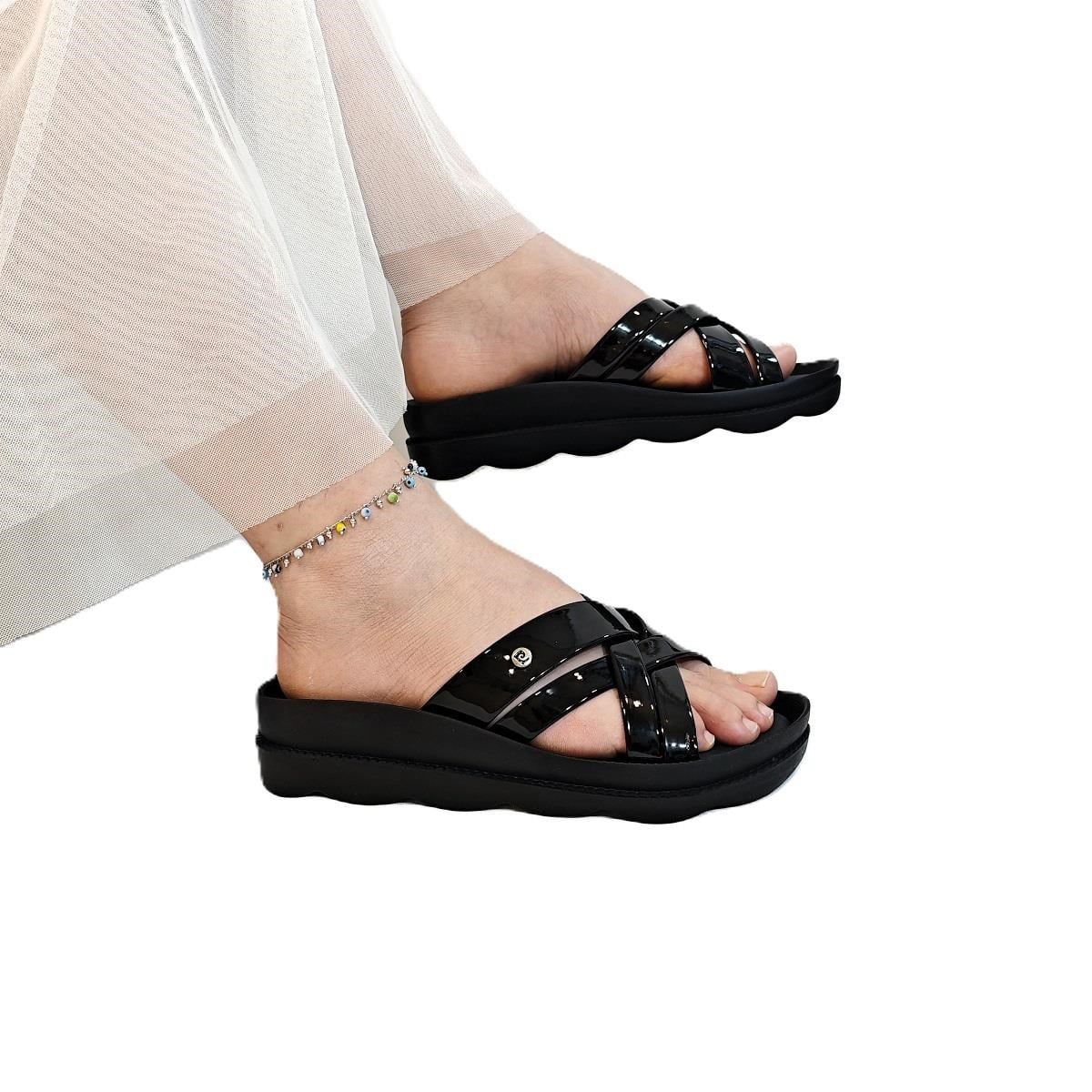 Pierre Cardin 7485 Siyah Rugan Bayan Terlik