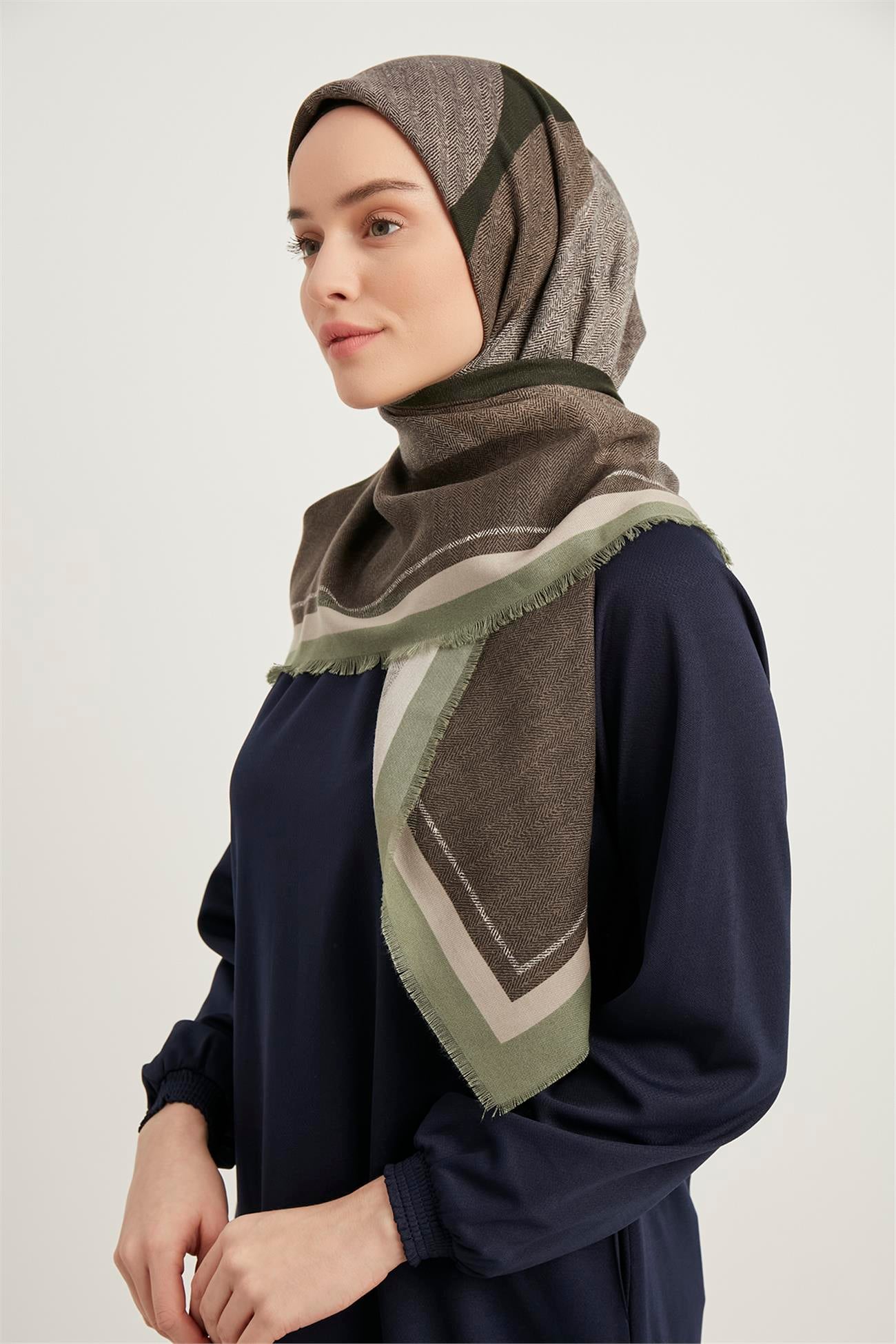 Karaca Yün Eşarp -  AÇIK YEŞİL/GRİ