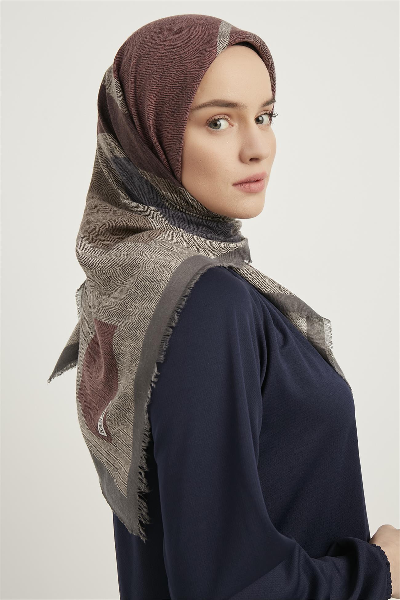Karaca Yün Eşarp -  GRİ/BORDO
