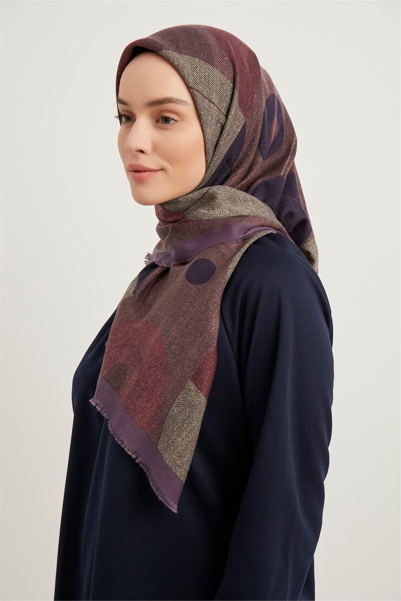Karaca Yün Eşarp -  LİLA