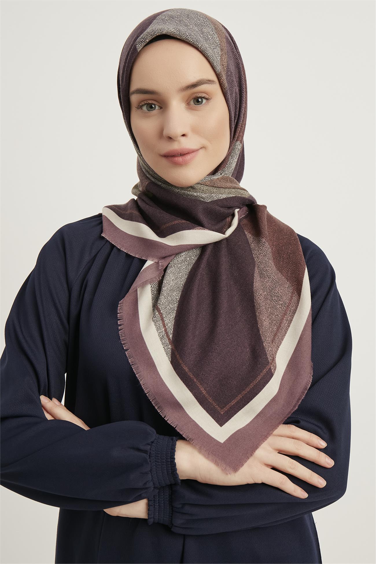 Karaca Yün Eşarp -  LİLA
