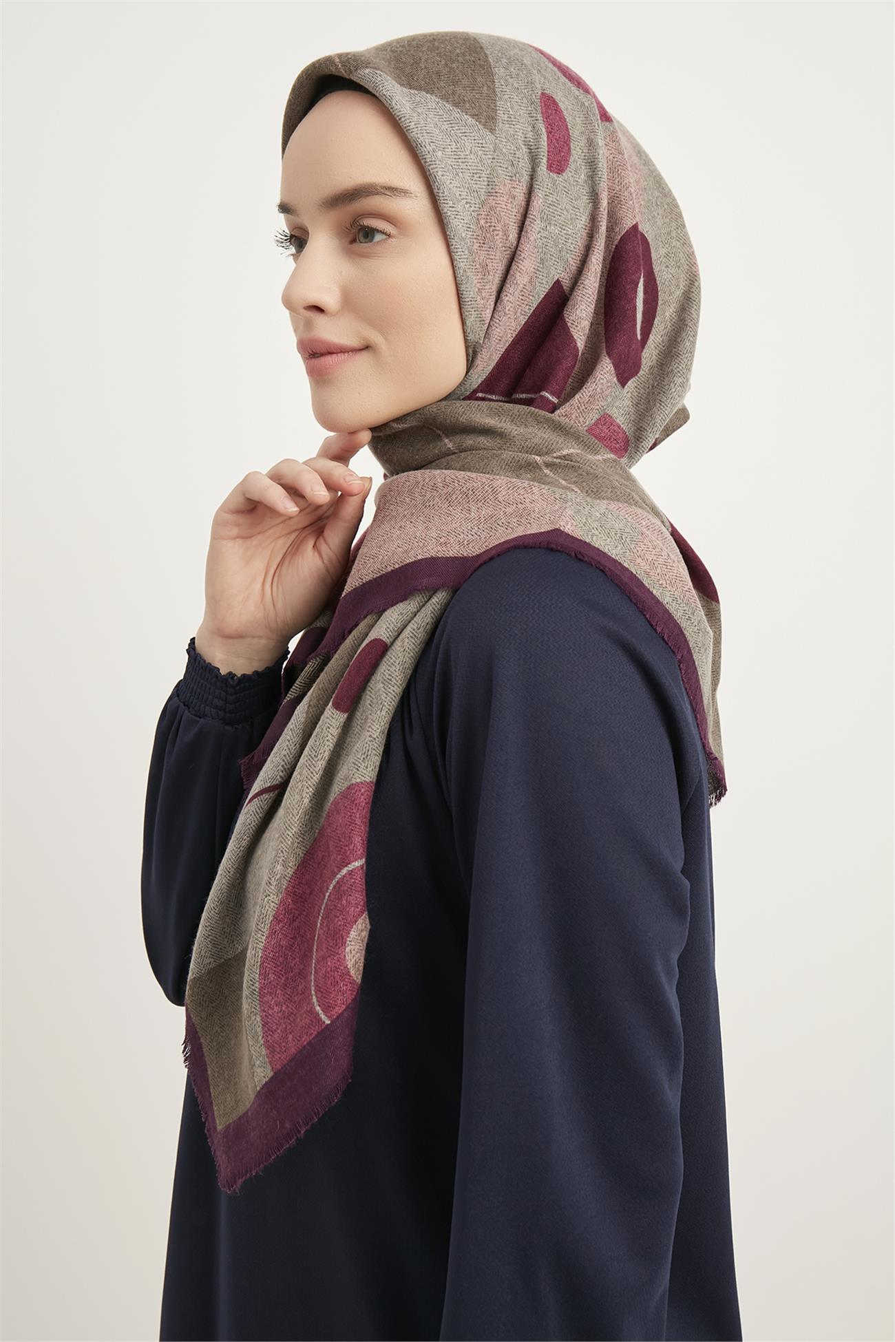 Karaca Yün Eşarp -  MÜRDÜM