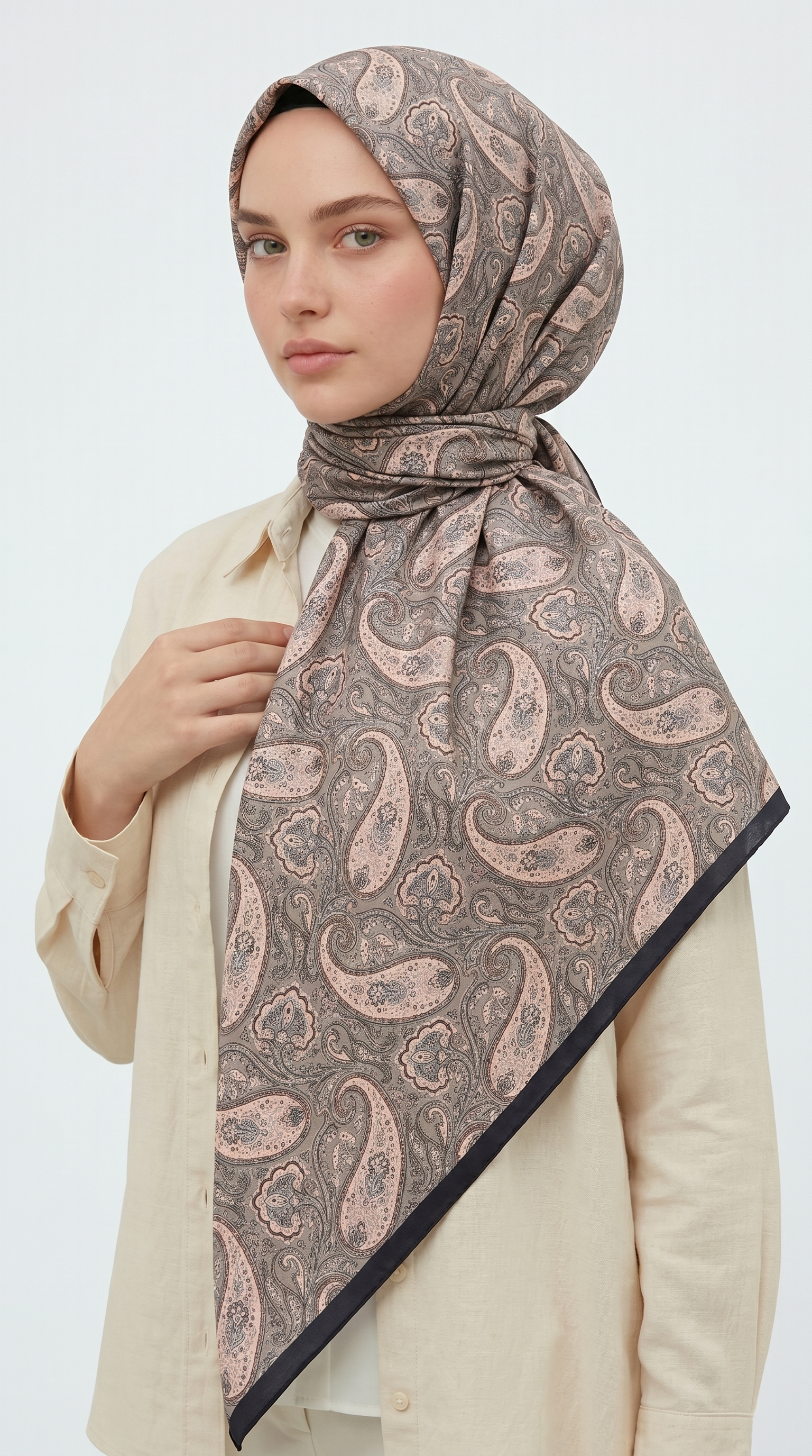 MELORA 120*120 CM COTTON EŞARP - SİYAH / BEJ