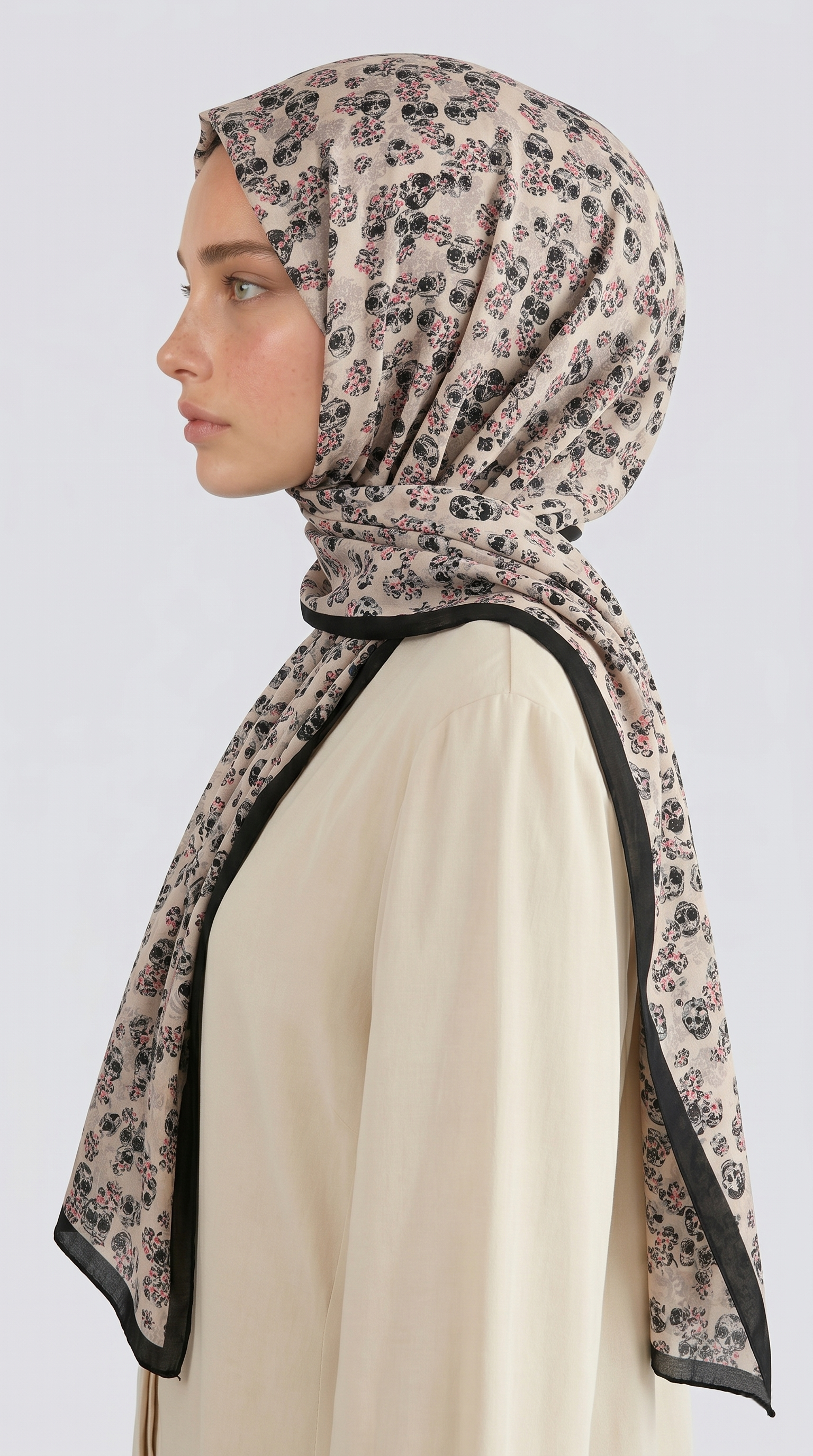 ROSA DESENLİ VUAL İPEK ŞAL - KREM 
