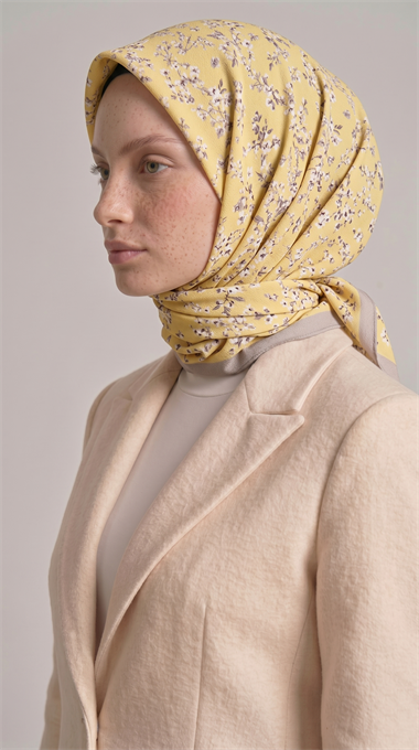 LİLYA ÇİÇEK DESENLİ İPEK ŞİFON EŞARP - SARI 