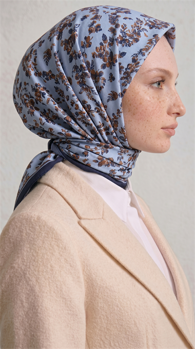 LİLYA DESENLİ ÇİÇEK DESENLİ İPEK ŞİFON EŞARP - LACİVERT / BUZ MAVİSİ