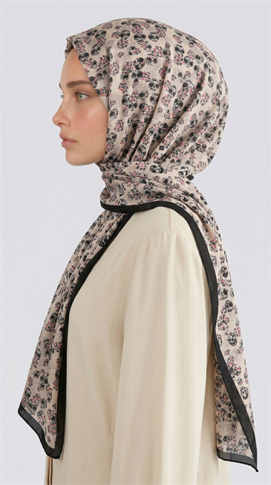 Karaca EşarpHİNT İPEĞİ ROSA DESENLİ VUAL İPEK ŞAL - KREM 