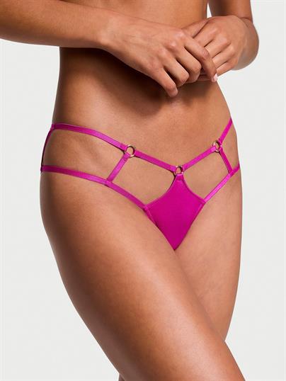 Askılı Aksesuarlı Cheeky Külot