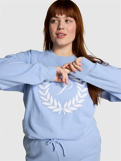 Ivy Crew Polar Sweatshirt