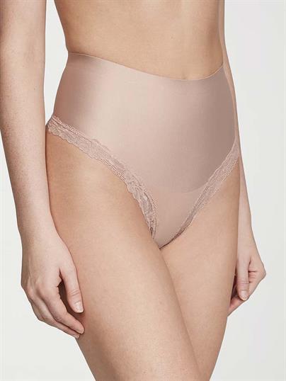 Smoothing Shimmer Dantelli Tanga