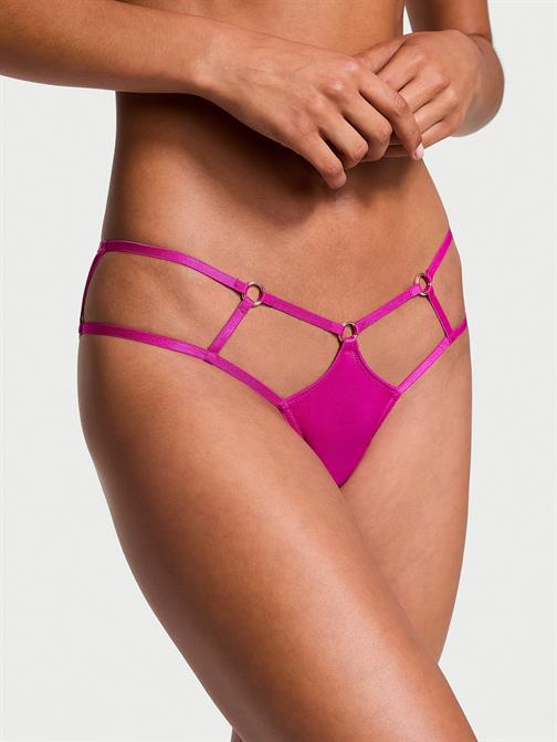 Askılı Aksesuarlı Cheeky Külot