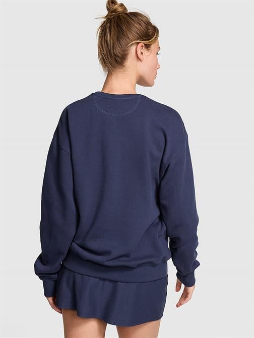 Ivy Crew Polar Sweatshirt