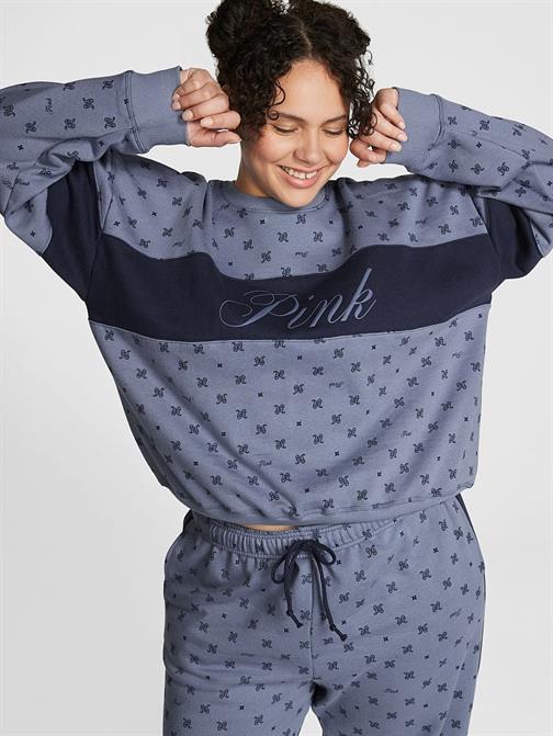Ivy Crew Polar Sweatshirt