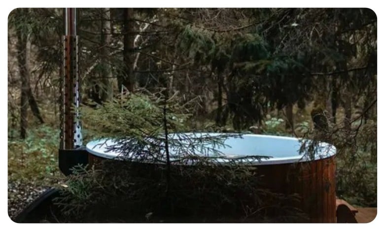 doğal odun sobalı spa havuzu