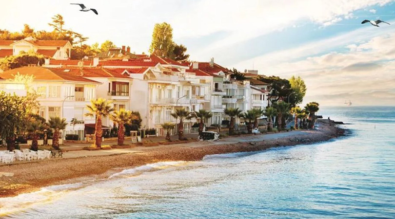 ADA TATİLİ İÇİN KOMBİN ÖNERİLERİ
