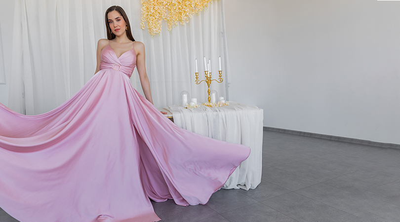 Mezuniyet Elbisesi Nasıl Olmalı?