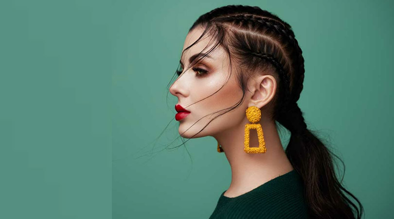 SEVGİLİLER GÜNÜ İÇİN 4 PRATİK SAÇ MODELİ