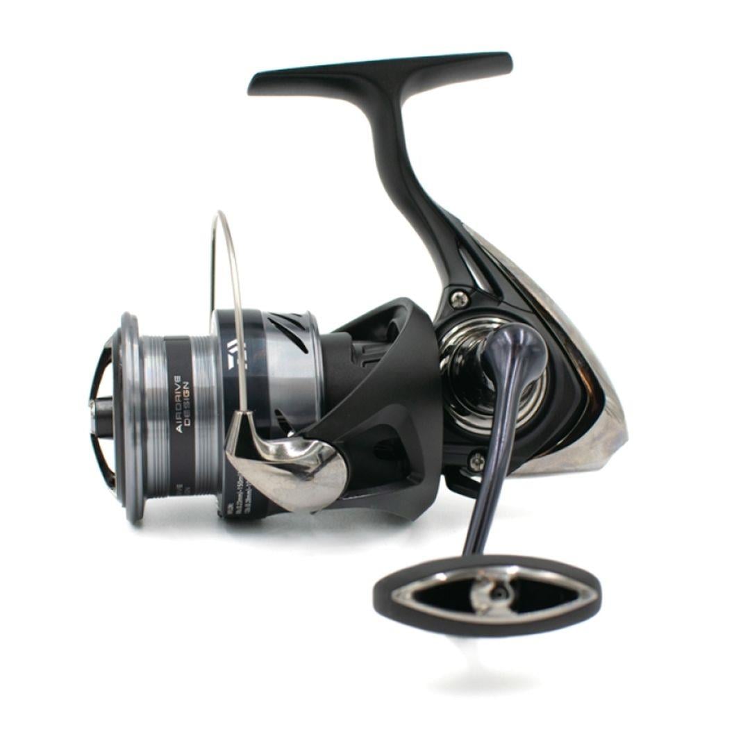 Daiwa Ninja 24 BS LT 3000C Makara