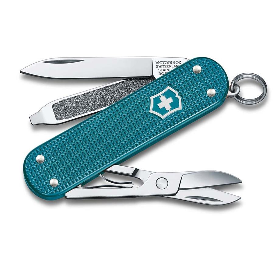 Victorinox 0.6221.242G Wild Jungle Classic Alox Çakı