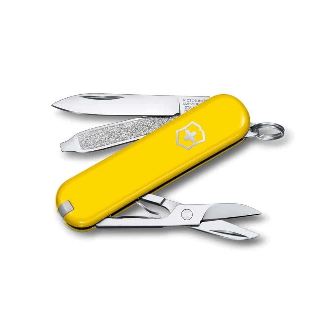 Victorinox 0.6223.8G Classic Çakı Sarı - Kutulu
