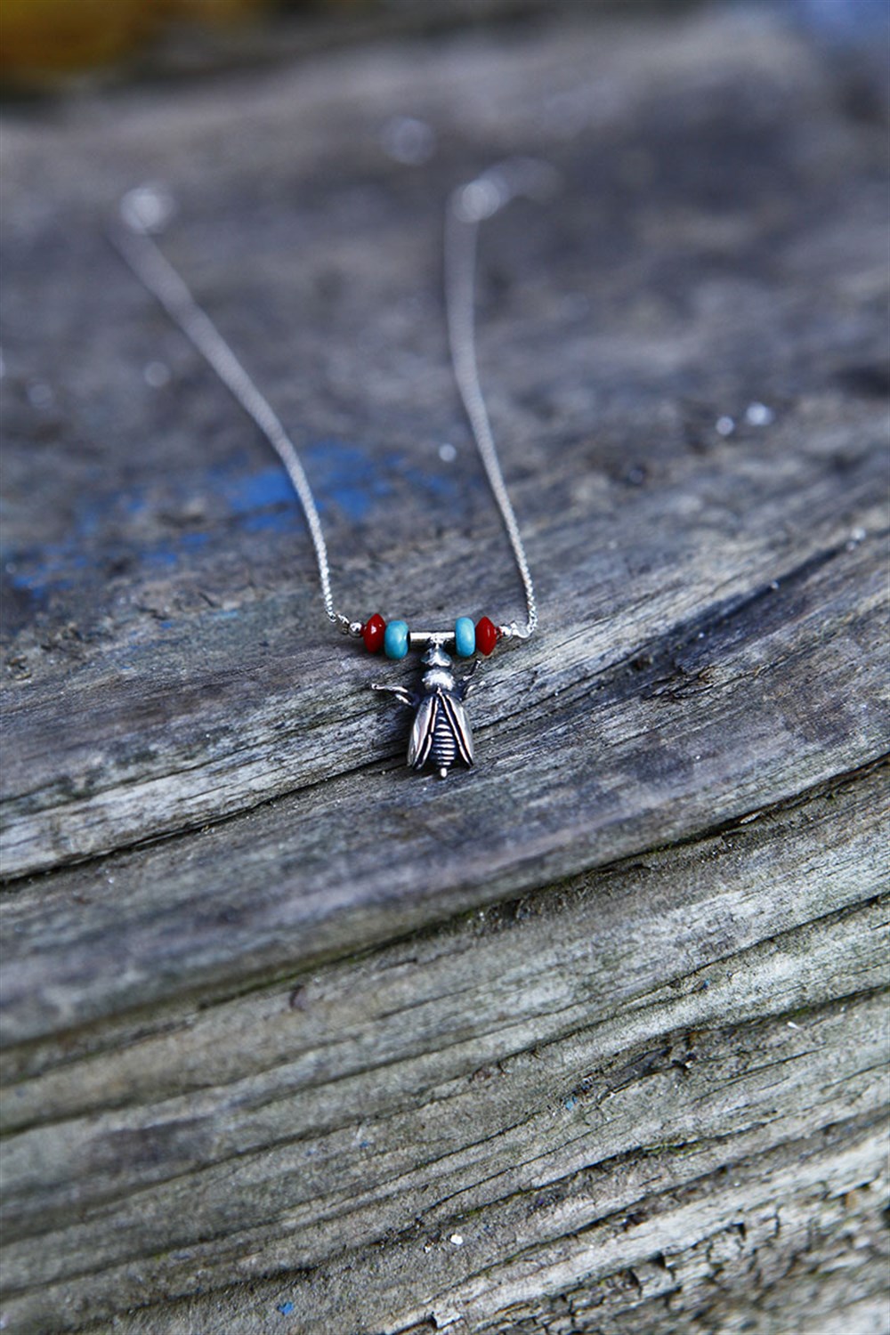 ARI GEYİK BOĞA TEK UÇLAR