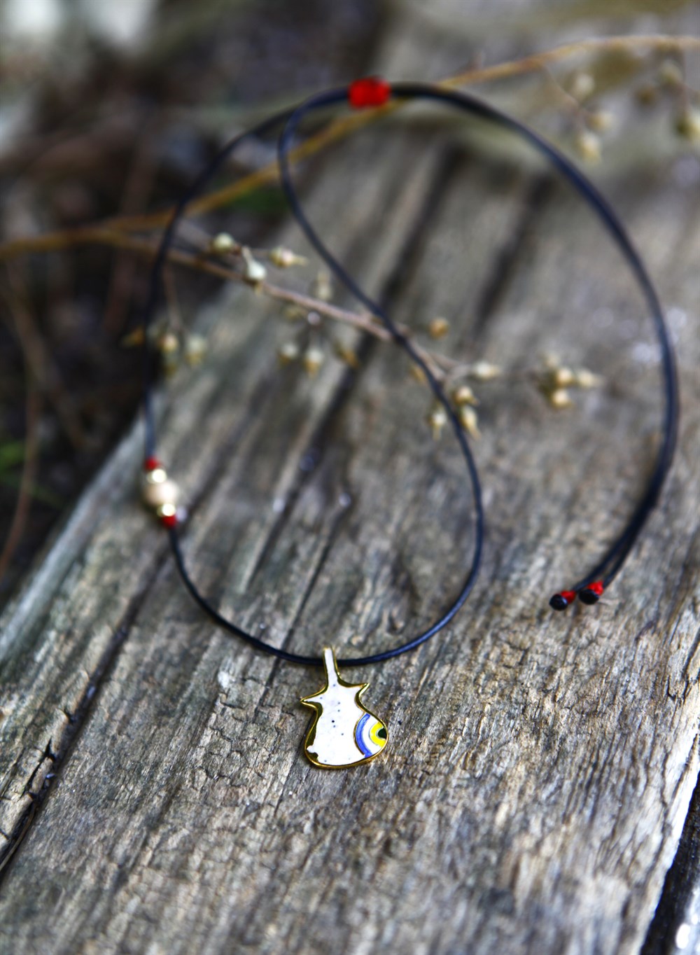 Küçük İpli Kolye