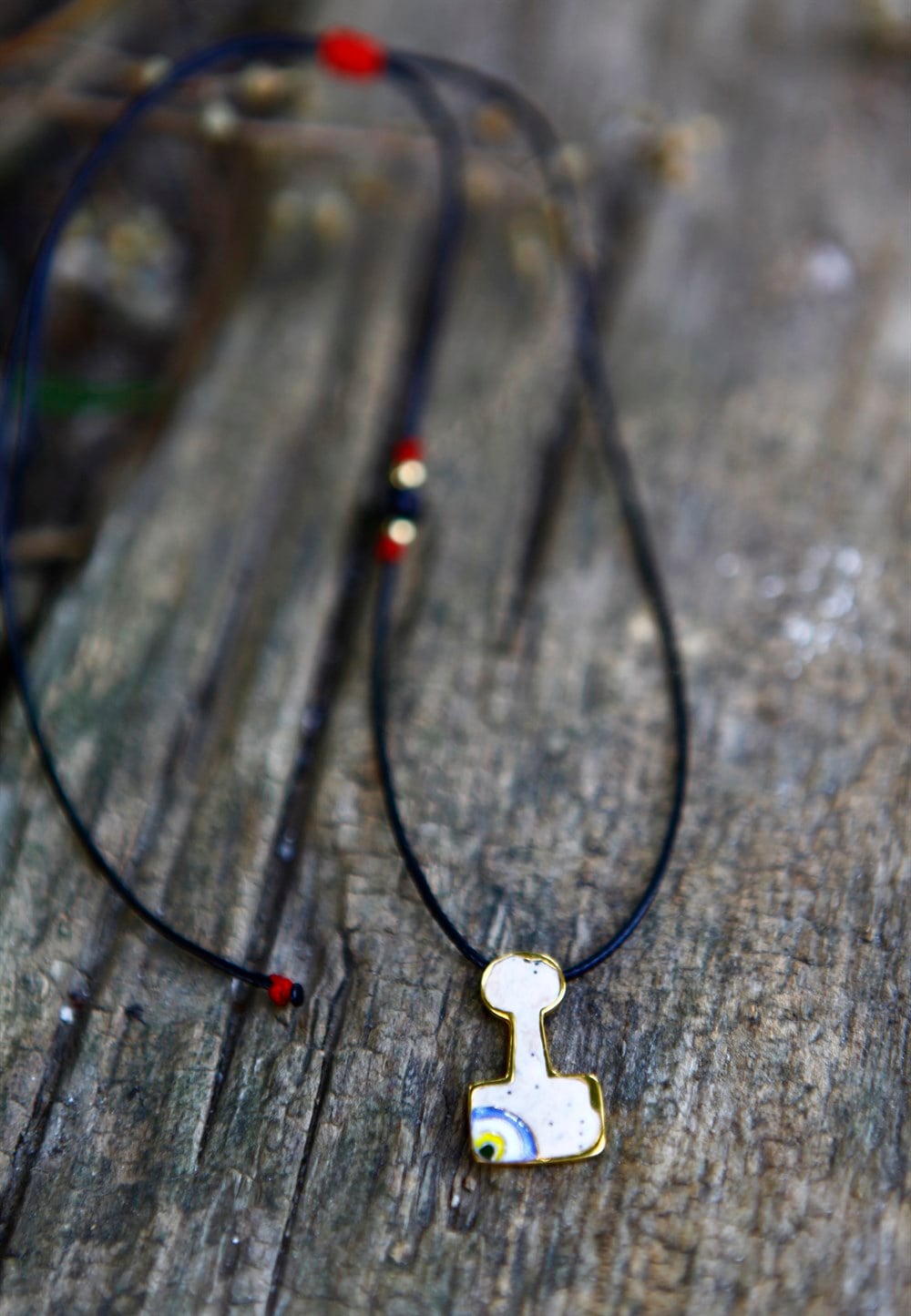 Küçük İpli Kolye